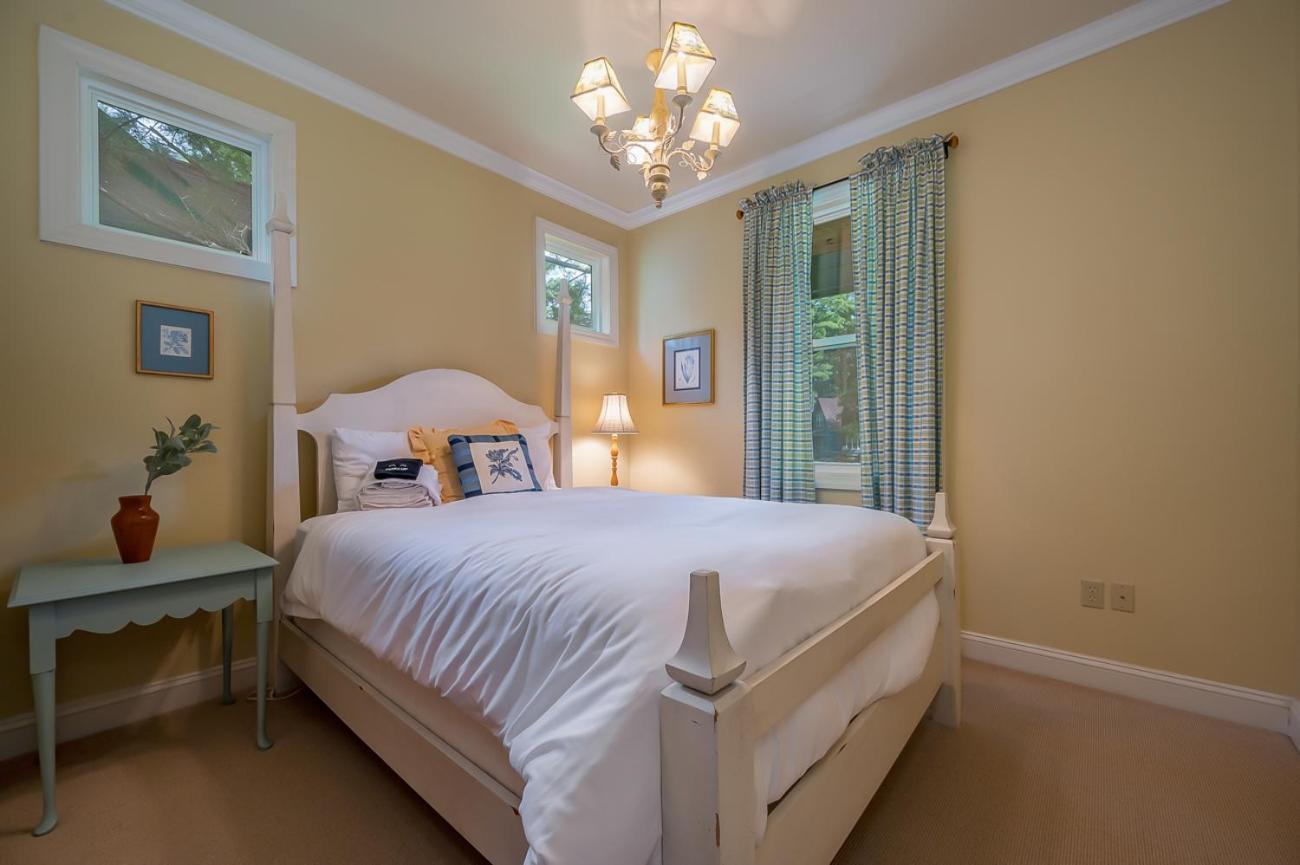 Buttercup Cottage Asheville Esterno foto