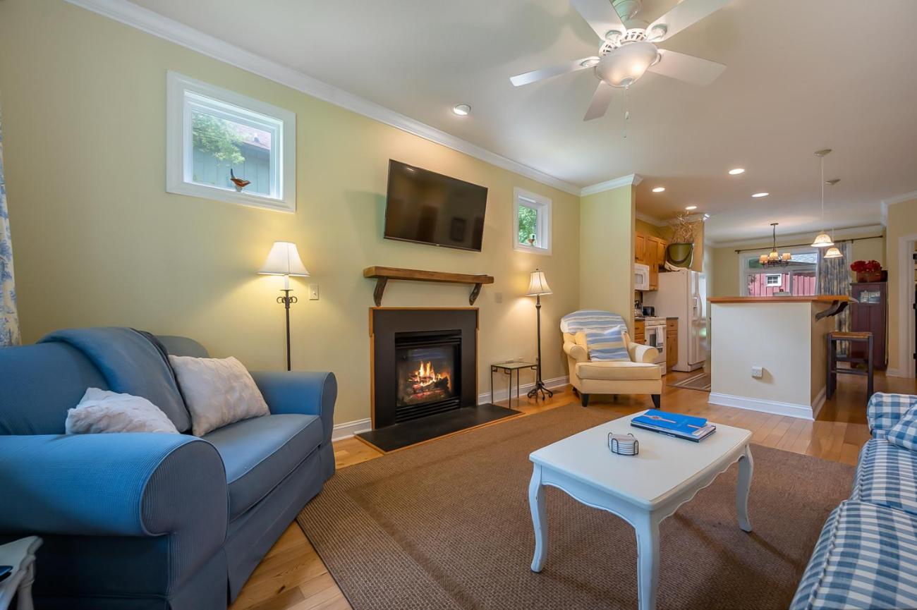 Buttercup Cottage Asheville Esterno foto